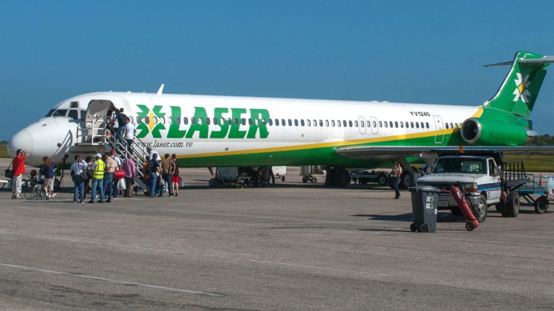 Avión de Laser Airlines