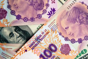 Pesos argentinos, contra Dólares americanos