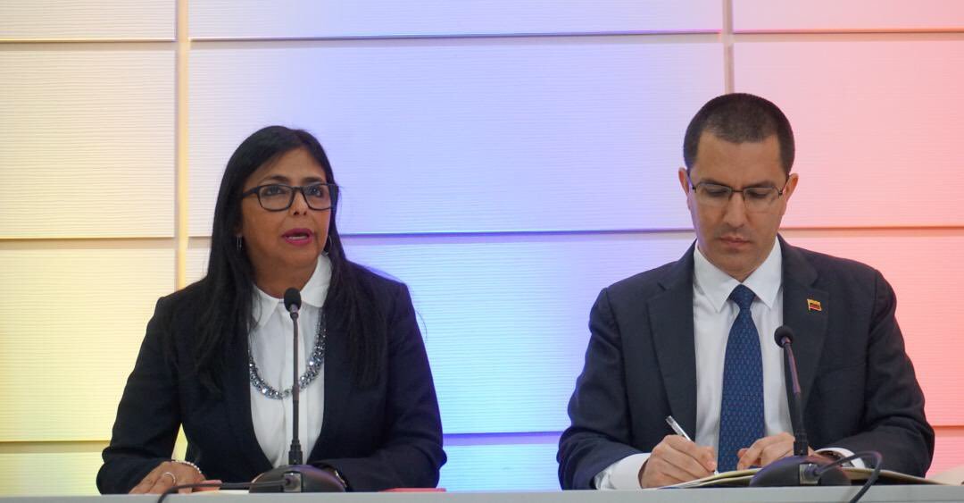 Delcy Rodríguez y Jorge Arreaza