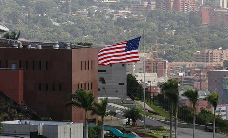 La embajada de EE.UU. en Colombia procesará las visas a solicitantes venezolanos.