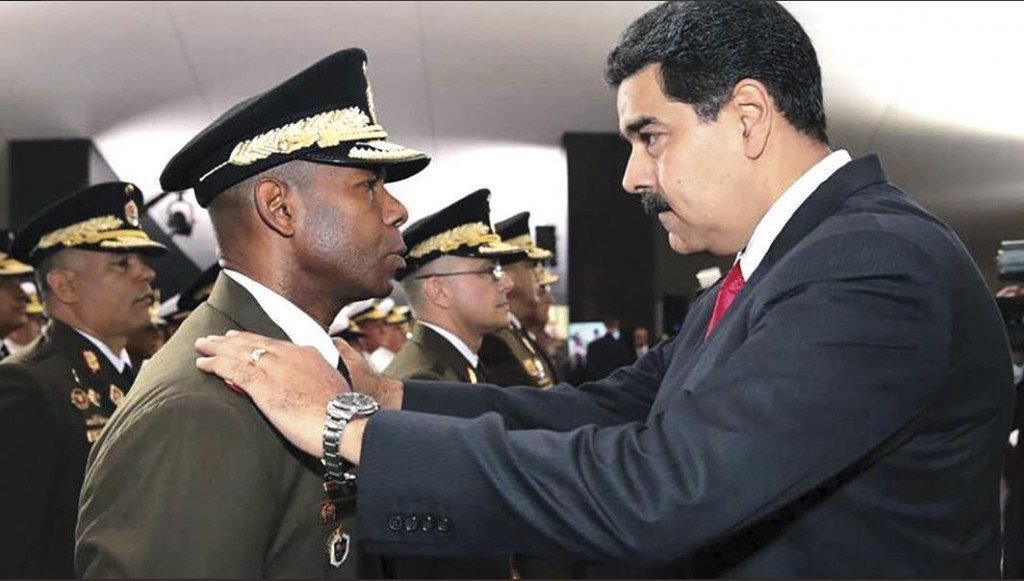 Manuel Cristopher Figuera y Nicolás Maduro