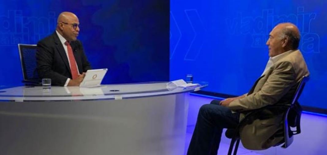 El partido Avanzada Progresista propone a Vladimir Padrino como integrante del Consejo Nacional Electoral.