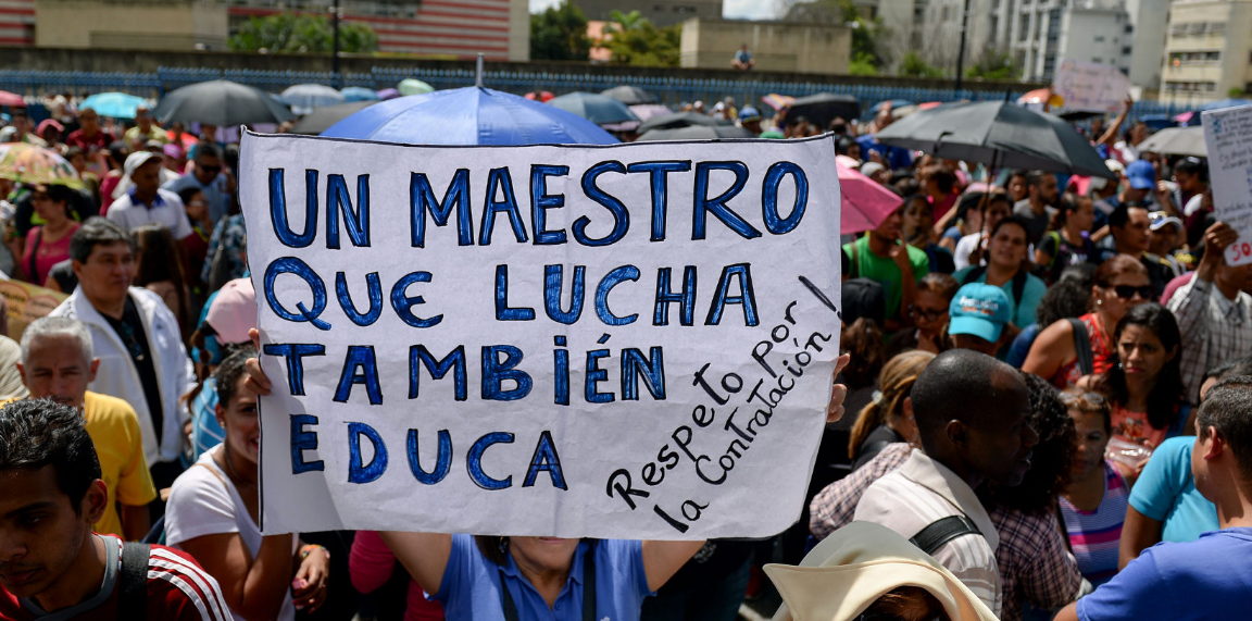 Los maestros Venezolanos piden "salarios dignos" y educación de "calidad" en el país.