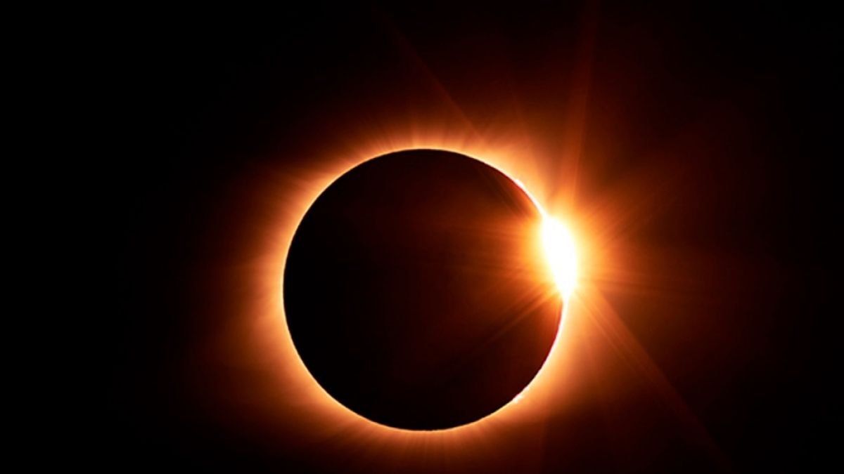 Ocurrió el último eclipse solar de 2019