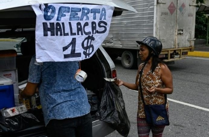 Las transacciones más simples se efectúan en dólares