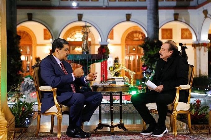 Entrevista a Nicolás Maduro por Ignacio Ramonet