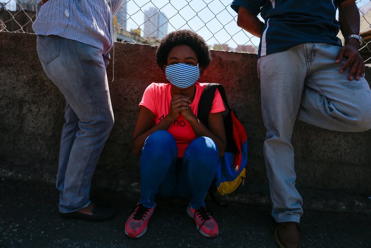 Los venezolanos han sido azotados por la crisis y siguen luchando en medio de las adversidades